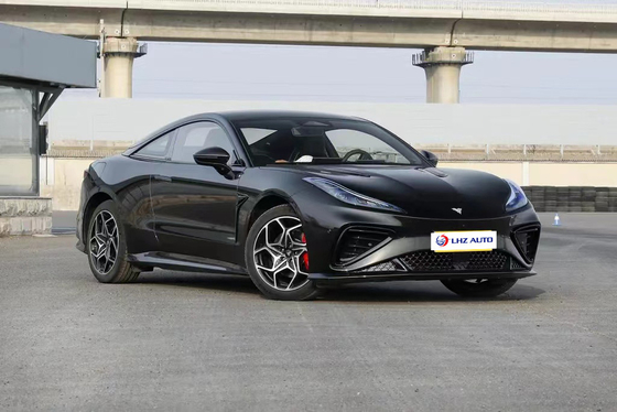 NETA GT 100% elettrico 400-650 km di autonomia e batteria CATL per un'esperienza futuristica