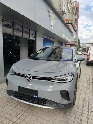 2024 Volkswagen ID4 Crozz Pure Pro SUV elettrico Scegli tra una selezione completa di colori