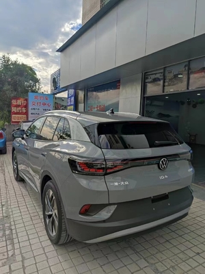 2024 Volkswagen ID4 Crozz Pure Pro SUV elettrico Scegli tra una selezione completa di colori