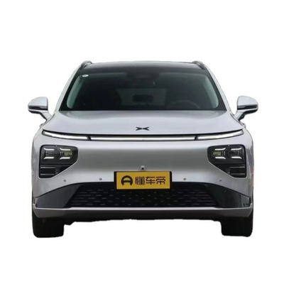 2023 Automatico ad alta velocità Xpeng G9 Auto elettrica R19 Dimensione pneumatico Adulti Veicolo Auto usate