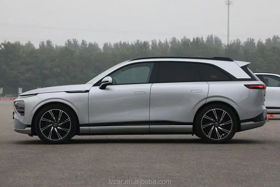 2023 Automatico ad alta velocità Xpeng G9 Auto elettrica R19 Dimensione pneumatico Adulti Veicolo Auto usate
