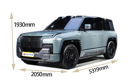 2023 BYD Yangwang U8 SUV elettrico con 7 posti e 4 motori di lusso