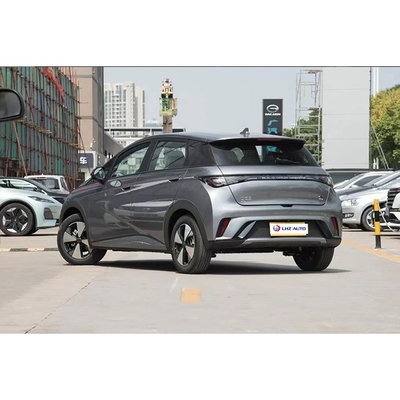 Capacità della batteria 70kWh Compatto e SUV a 5 posti per il trasporto familiare