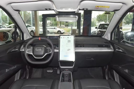 Il SUV per la famiglia perfetta per il lavoro 400 km durata della batteria batteria agli ioni di litio velocità massima 120 km/h
