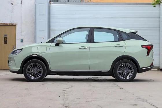 Il SUV per la famiglia perfetta per il lavoro 400 km durata della batteria batteria agli ioni di litio velocità massima 120 km/h
