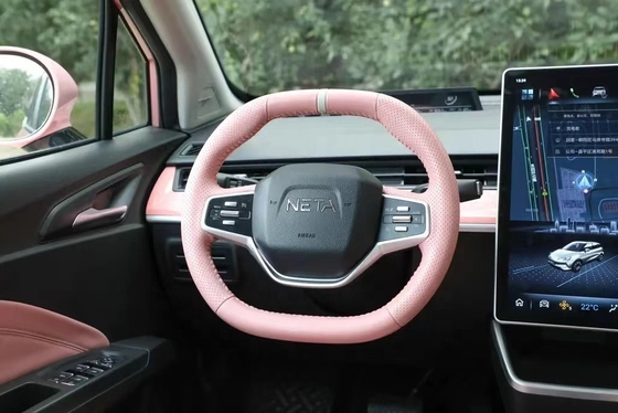 38.88kWh Capacità della batteria Batteria agli ioni di litio Neta EV SUV Ride-On Uesd Auto Auto elettrica