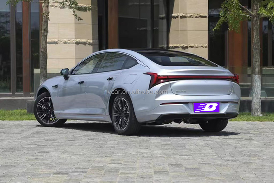 Sistema di sterzo elettrico Nezha's Energy Coupe con 3,9s di accelerazione e 715km di autonomia