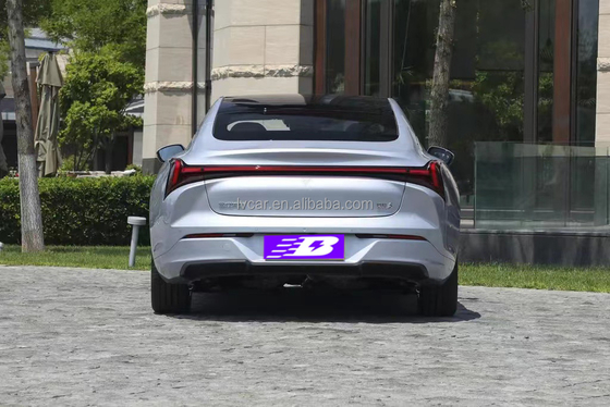 Sistema di sterzo elettrico Nezha's Energy Coupe con 3,9s di accelerazione e 715km di autonomia