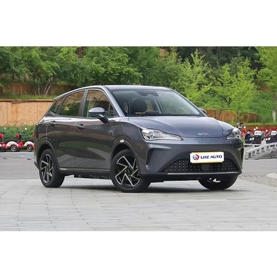 SUV a 5 porte e 5 posti AYA Electric Car Neta EV Ride-On Uesd Cars Auto Electronics Second Hand