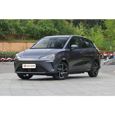 Il più venduto SUV di AYA NETA con una lunga autonomia di 318-401 Km e batteria agli ioni di litio