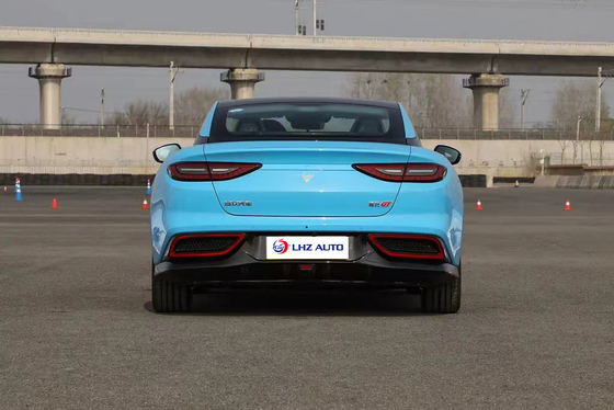 Pure Electric 2024 Nezha GT Sport Car 600 km Range 2 porte e 620N.m Torque massimo