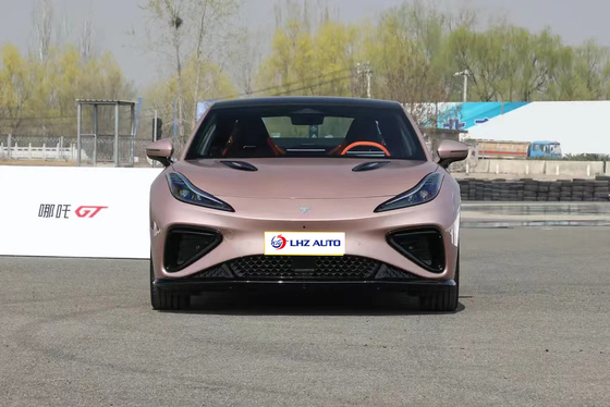 2023 Nezha GT's State-of-the-Art 100% Sport Car elettrico con 3.7s 4WD Accelerazione