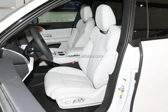 Xpeng G9 2023 SUV elettrico a 3 cilindri con ricarica rapida e sospensione a fascio di torsione