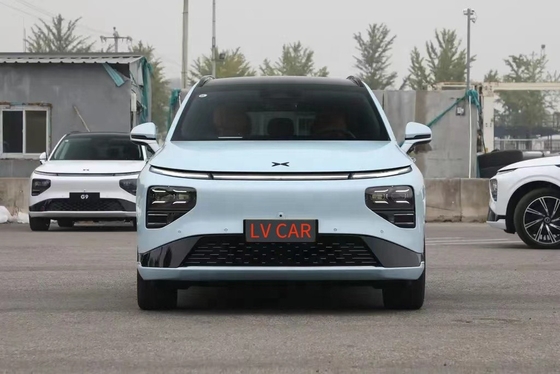 Materiale sedile di tessuto AWD SUV elettrico XPeng G9 Veicolo a nuova energia