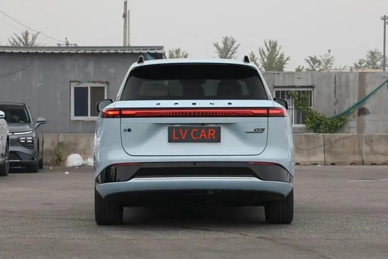 570 km di autonomia Xpeng G9 SUV 4x4 Auto elettrica con 650 km di passo e luce diurna a LED