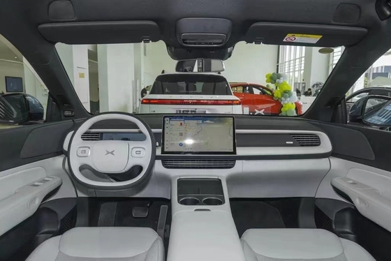 2023 XiaoPeng G6 Il SUV elettrico puro a lungo raggio che combina lusso e prestazioni