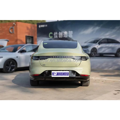 Leap Motor 2023 Zero-Run 4 ruote Automobile elettrico 5 posti 0,5 ore di ricarica