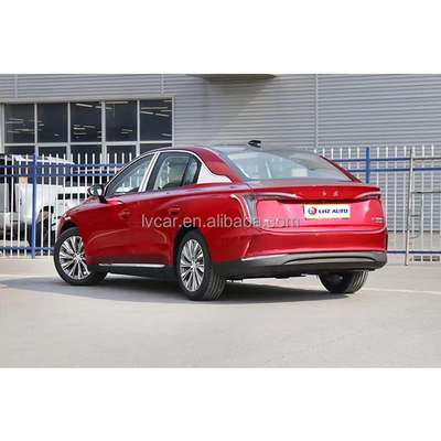 Autovettura elettrica Hongqi E-QM5 personalizzata con potenza massima di 100 kW SUV per veicoli energetici 2024