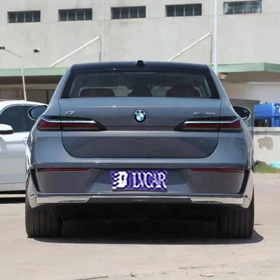 BMW I7 di seconda mano Zero chilometro berlina elettrica cuoio faro a LED 5 posti ACC sinistra