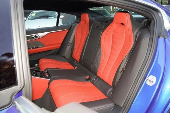 BMW 840i 2023 Auto ad alte prestazioni con quattro porte e finestrino posteriore elettrico